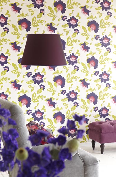 A lush modern meets vintage floral wallpaper design