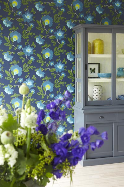 Bright Blue Floral Wallpaper 